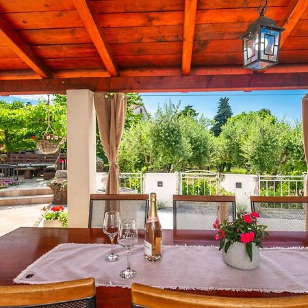Holiday House Anabella Veglia Exterior foto