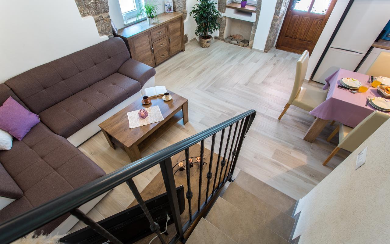 Holiday House Anabella Veglia Exterior foto
